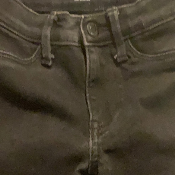 Old Navy Black Skinny Jeans Classic Style - Picture 3 of 6